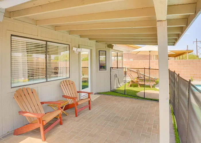 Holiday home 6 Mi To Dtwn: Gem W/ Outdoor Oasis! *
